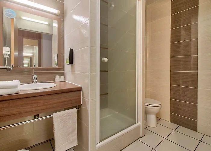 酒店 Jean De Luz 2*